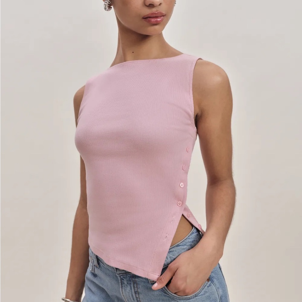 Reformation Hudson Knit Top in Babygirl Size S